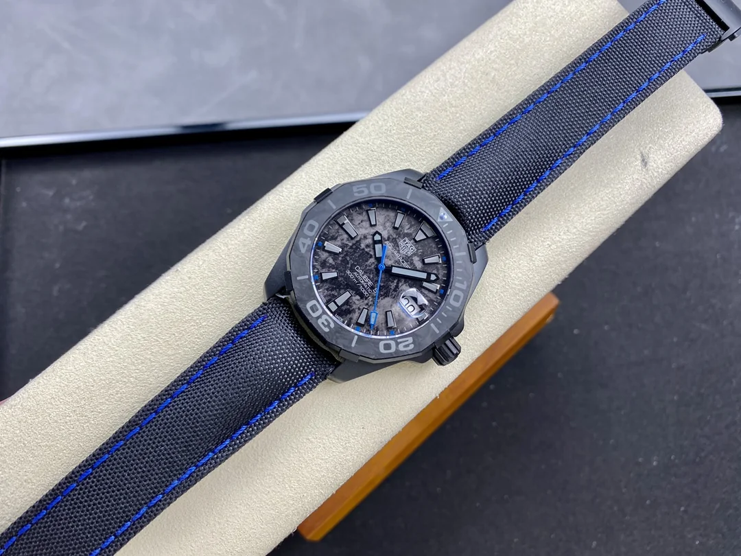Swiss Super Clone TAG Heuer Aquaracer WBD218C.FC6447 Replica - Bold 41mm Titanium Carbon Fiber Watch with 1 Year Warranty