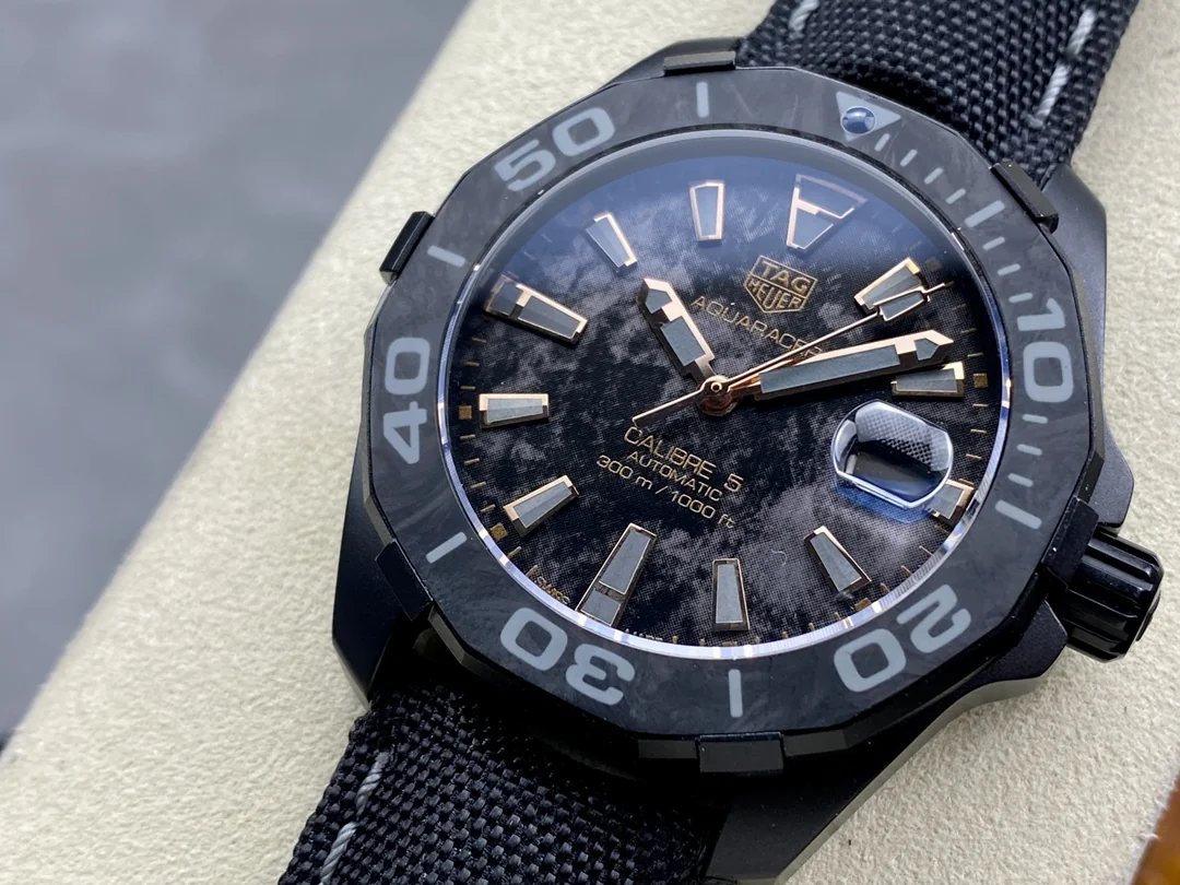 Swiss Super Clone TAG HEUER Aquaracer WBD218A.FC6445 Replica - AAA 41mm Black/Gold Men's Waterproof Watch