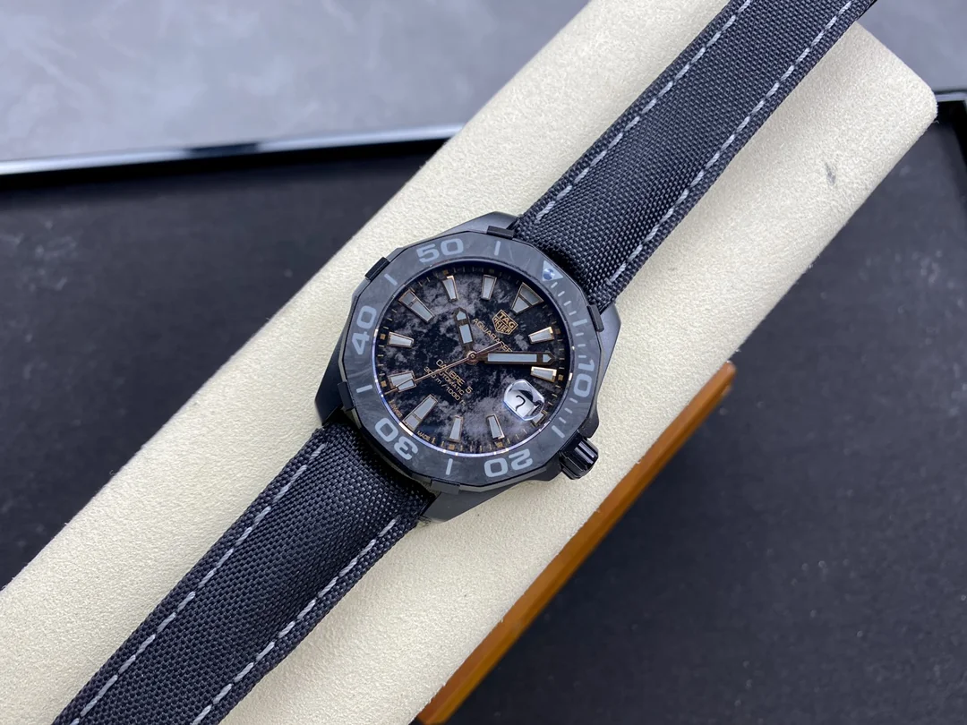 Swiss Super Clone TAG HEUER Aquaracer WBD218A.FC6445 Replica - AAA 41mm Black/Gold Men's Waterproof Watch