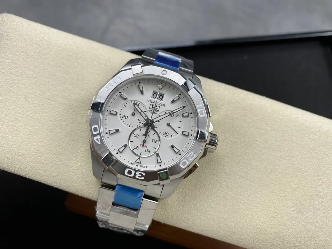 Best Tag Heuer Aquaracer CAY1111.BA0927 Replica Watch with Swiss Movement and 100m Water Resistance