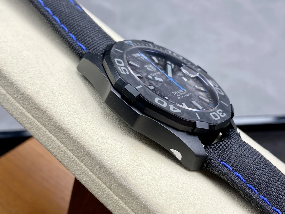 Swiss Super Clone TAG Heuer Aquaracer WBD218C.FC6447 Replica - Bold 41mm Titanium Carbon Fiber Watch with 1 Year Warranty