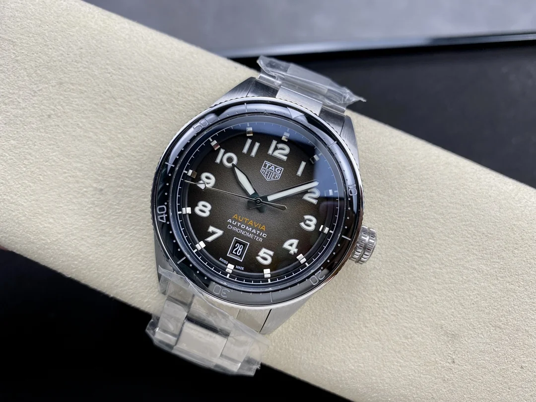 Tag Heuer Autavia WBE5114.EB0173 Swiss Super Clone Replica - 43mm Stainless Steel, Retro Smoky Dial, 100M Waterproof