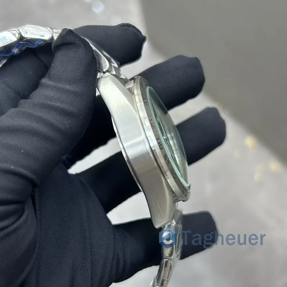 TAG Heuer Carrera CBN2A10.BA0643 Replica Super Clone - Swiss Precision & 100m Water Resistance