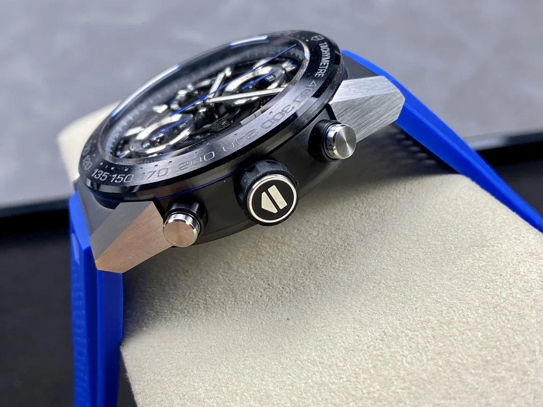 Swiss Replica TAG Heuer Carrera CAR2C12.FC6327 - 43mm Blue Rubber Men's Watch with Sapphire Crystal