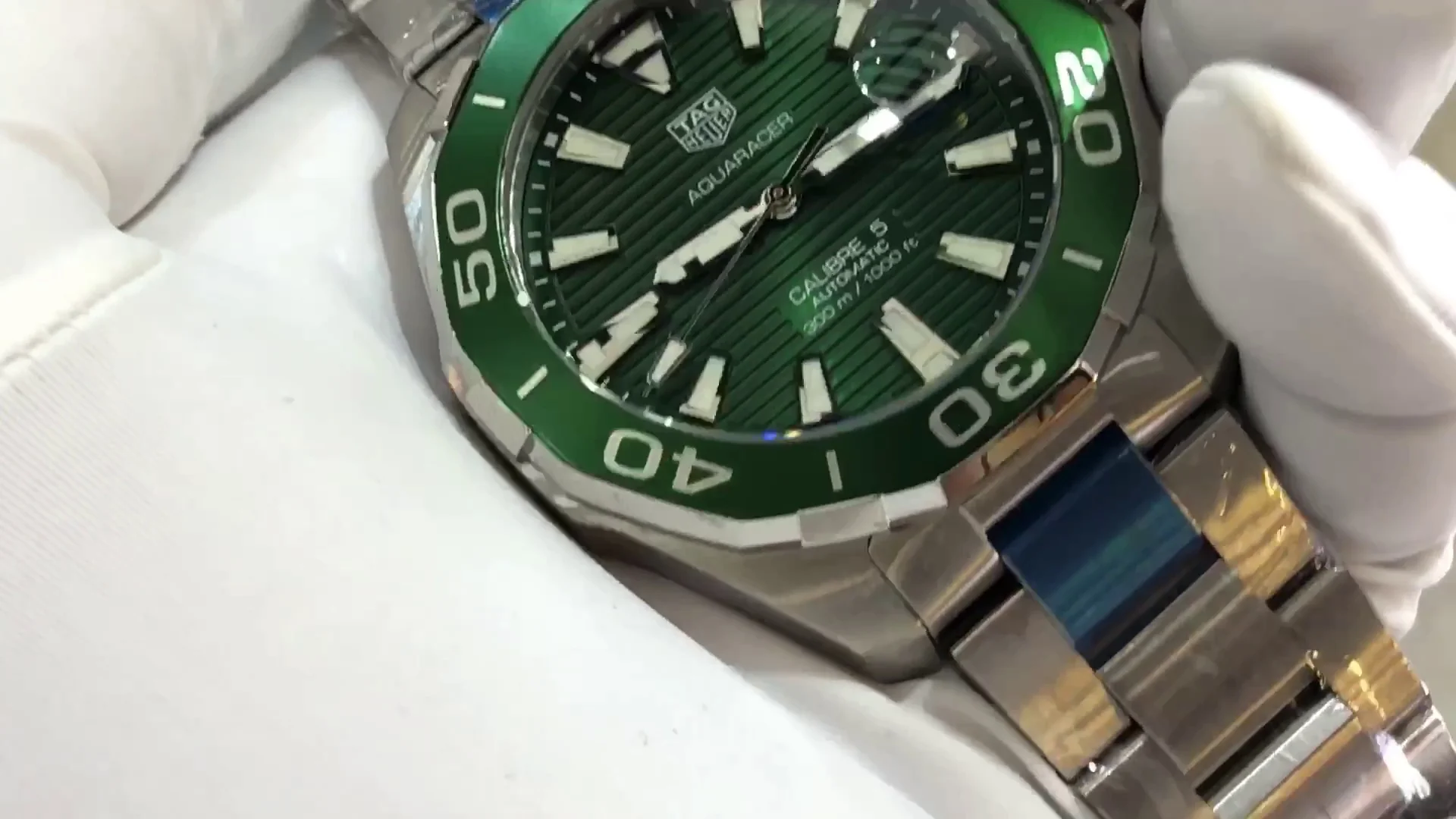 TAG Heuer Aquaracer Super Clone Swiss Men's Watch - 43mm Green Dial, 100M Water Resistant