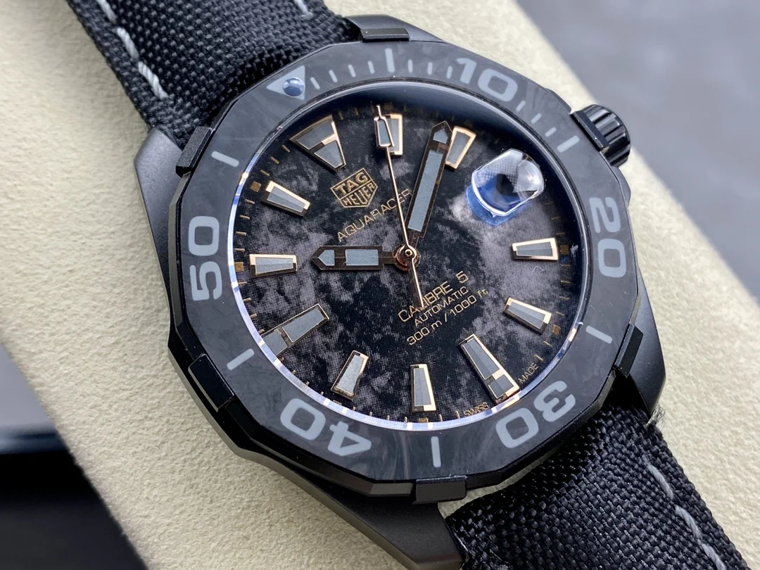 Swiss Super Clone TAG HEUER Aquaracer WBD218A.FC6445 Replica - AAA 41mm Black/Gold Men's Waterproof Watch