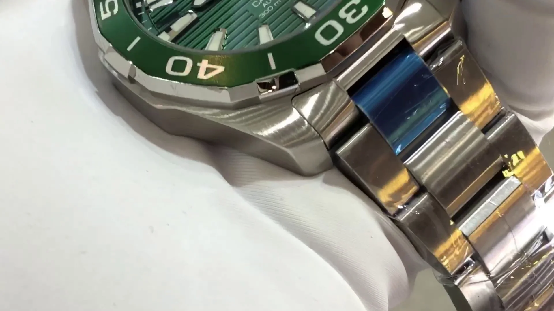 TAG Heuer Aquaracer Super Clone Swiss Men's Watch - 43mm Green Dial, 100M Water Resistant