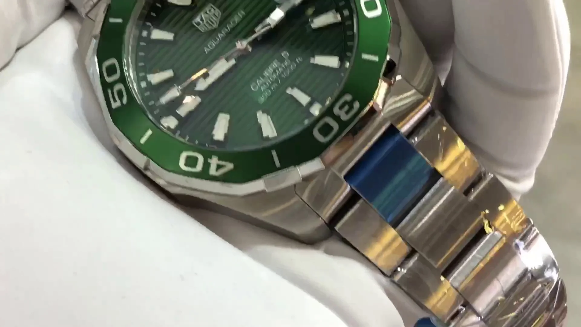 TAG Heuer Aquaracer Super Clone Swiss Men's Watch - 43mm Green Dial, 100M Water Resistant