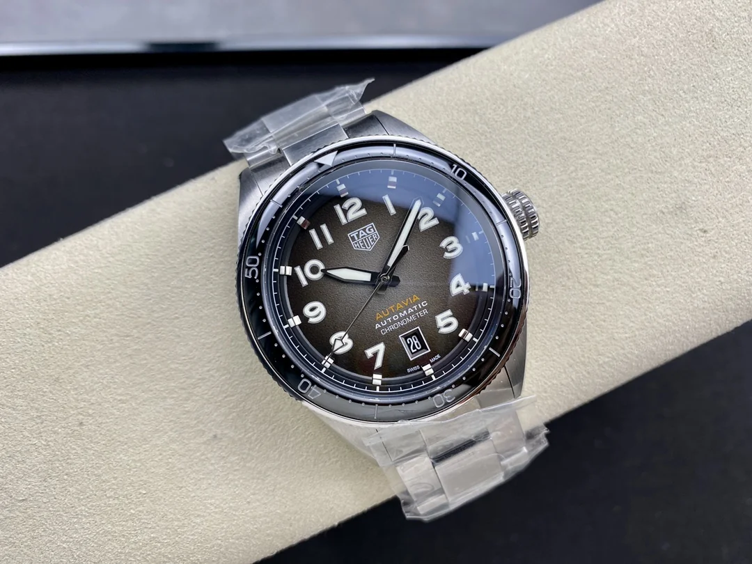 Tag Heuer Autavia WBE5114.EB0173 Swiss Super Clone Replica - 43mm Stainless Steel, Retro Smoky Dial, 100M Waterproof