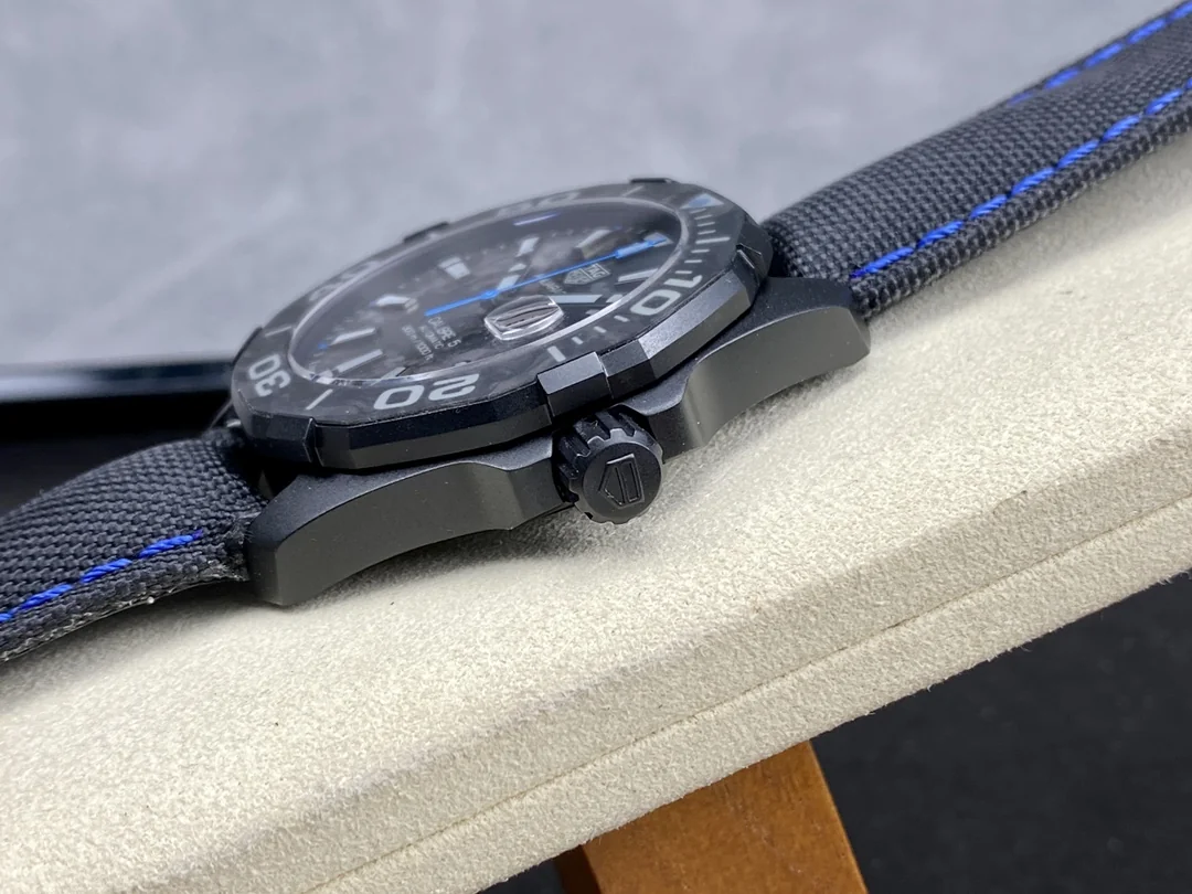 Swiss Super Clone TAG Heuer Aquaracer WBD218C.FC6447 Replica - Bold 41mm Titanium Carbon Fiber Watch with 1 Year Warranty